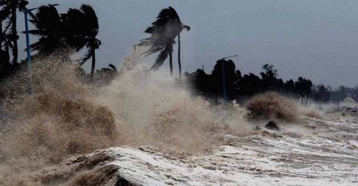নিম্নচাপ বাংলাদেশের দিকে এগিয়ে আসছে, আঘাত হানতে পারে যেসব অঞ্চলে