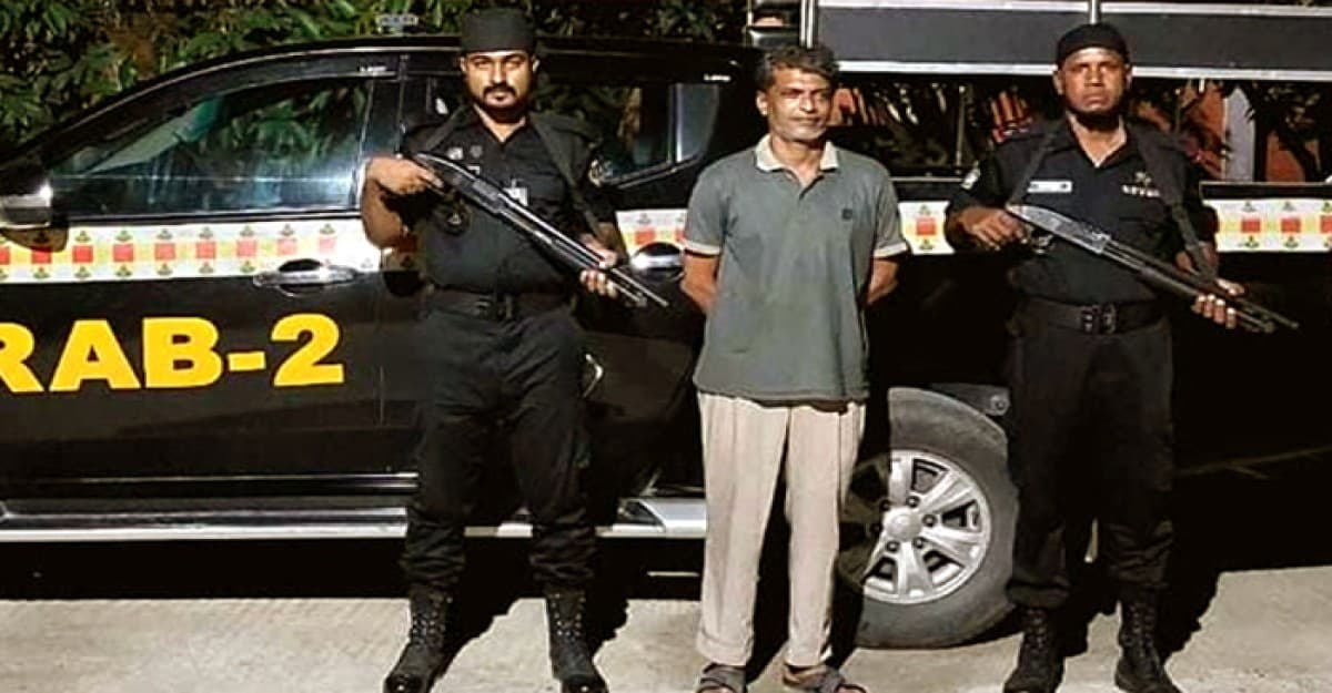 নিষিদ্ধ হিযবুত তাহরীরের শীর্ষ নেতা গ্রেফতার