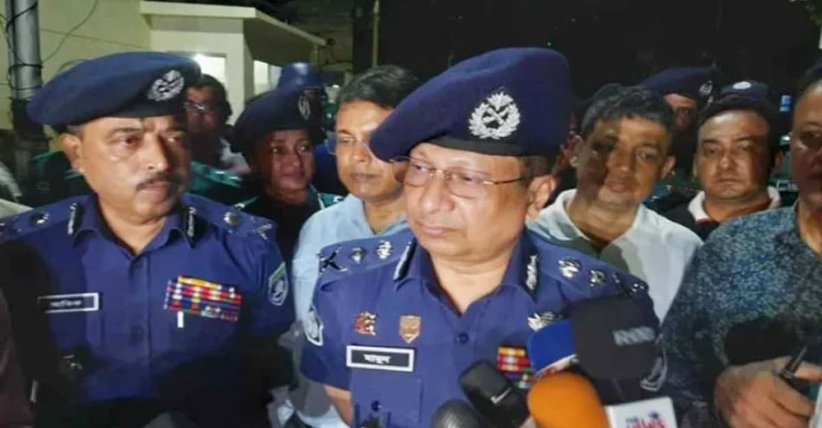 পুলিশের গুলিতে পুলিশ নিহত, যা বললেন আইজিপি