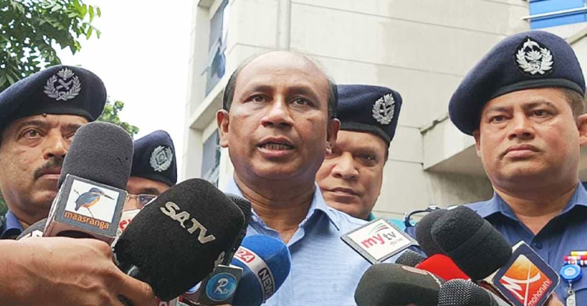 আমরা গণমাধ্যমকে অনুরোধ জানিয়েছি, অর্ডার করিনি: এসবি প্রধান