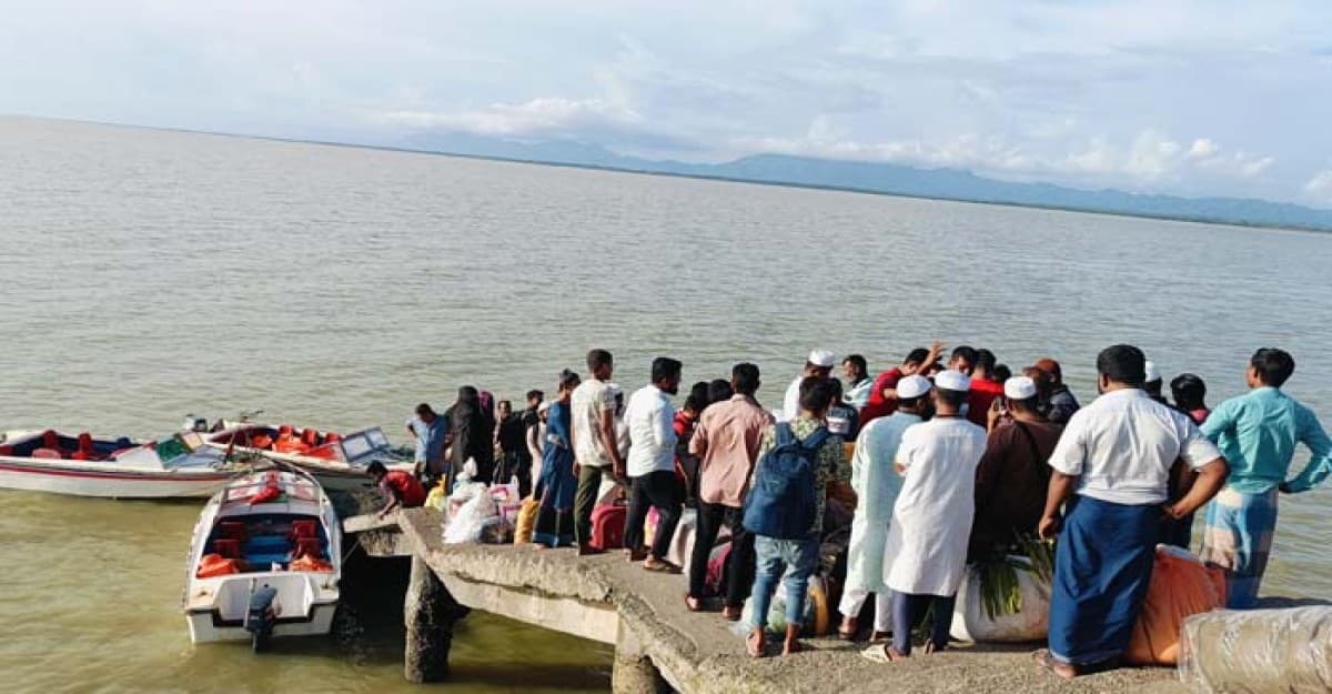 টেকনাফ-সেন্টমার্টিন বিকল্প নৌরুটে আবারও চলাচল ব্যাহত