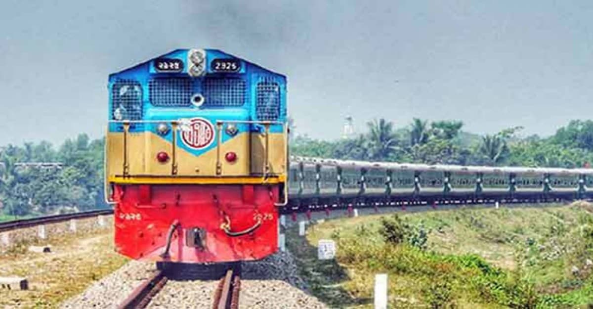 ট্রেন চলাচল প্রসঙ্গে যা বললেন রেলের ডিজি