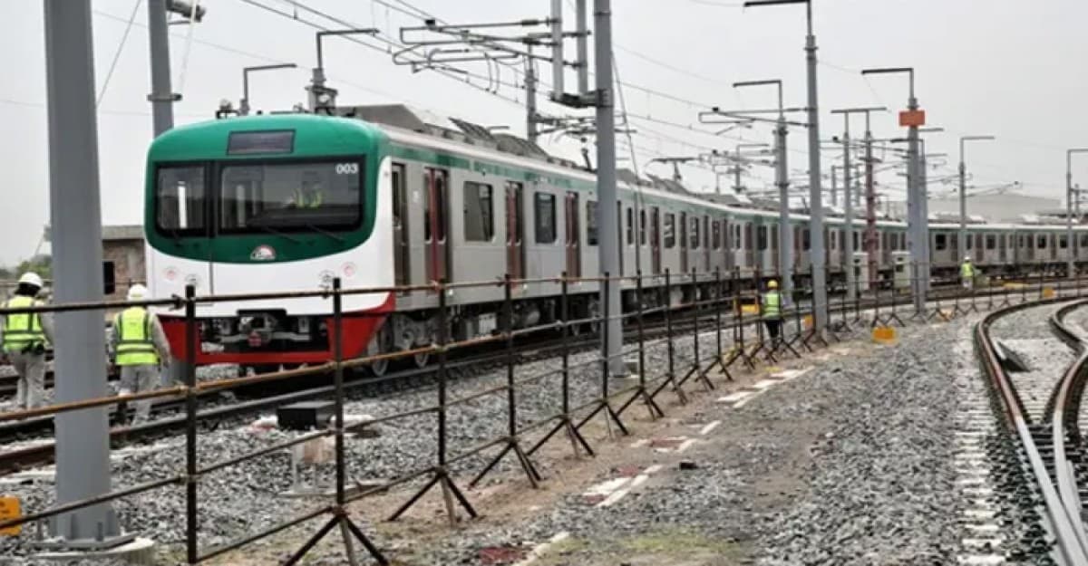 ১৭ আগস্ট থেকে চলবে মেট্রোরেল