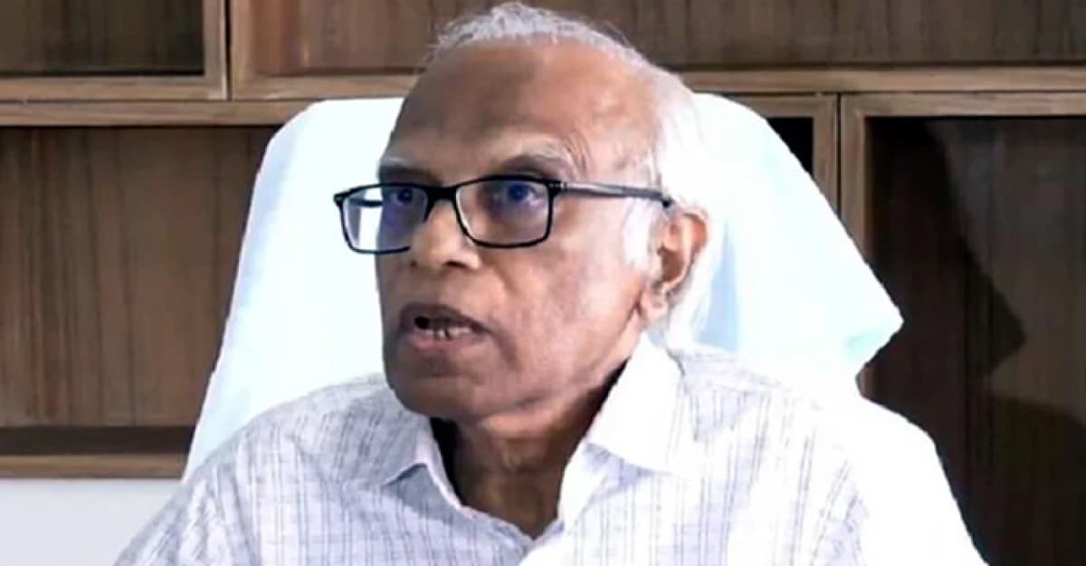 নতুন শিক্ষাক্রম বাস্তবায়নযোগ্য নয়, আগের শিক্ষাক্রমে ফিরে যাব: শিক্ষা উপদেষ্টা