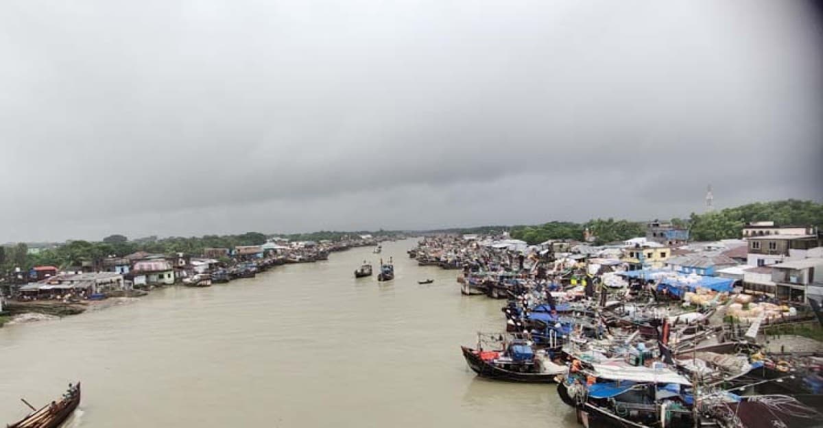অবরোধ শেষেও দেখা নেই ইলিশের