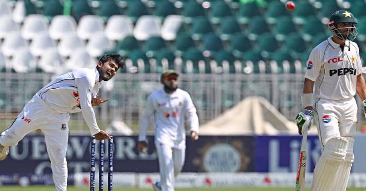 মিরাজের ফাইফার, অলআউট পাক শিবির