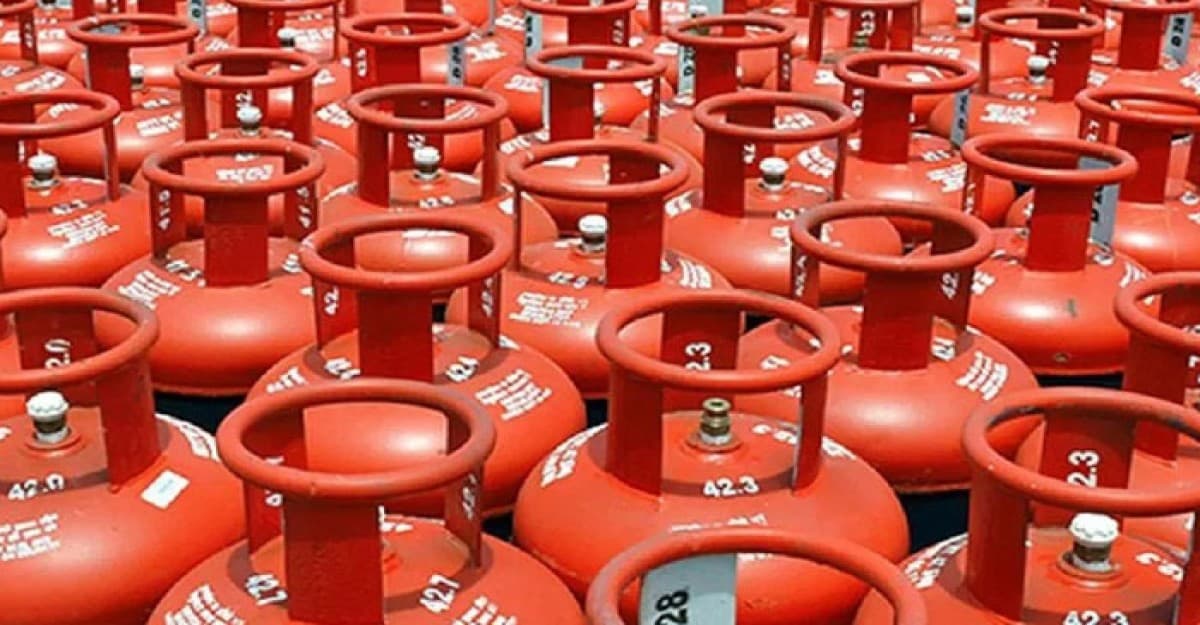 এলপিজির নতুন দাম ঘোষণা কাল