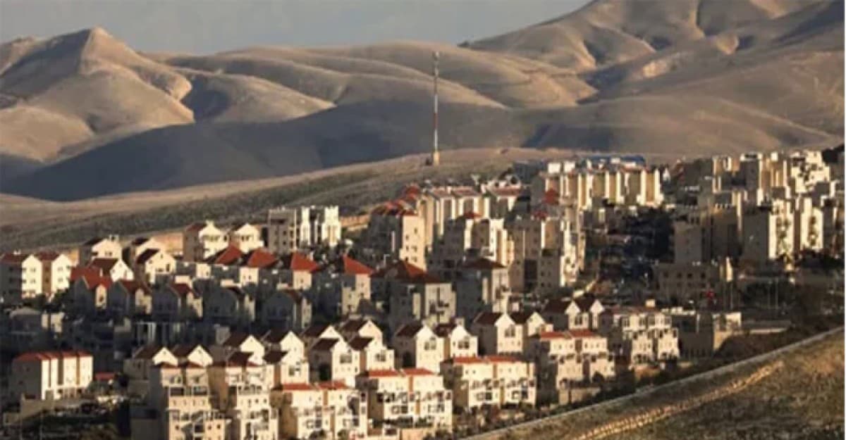 প্রথমবারের মতো ইসরায়েলের বাসিন্দাদের সরে যেতে বললো হিজবুল্লাহ