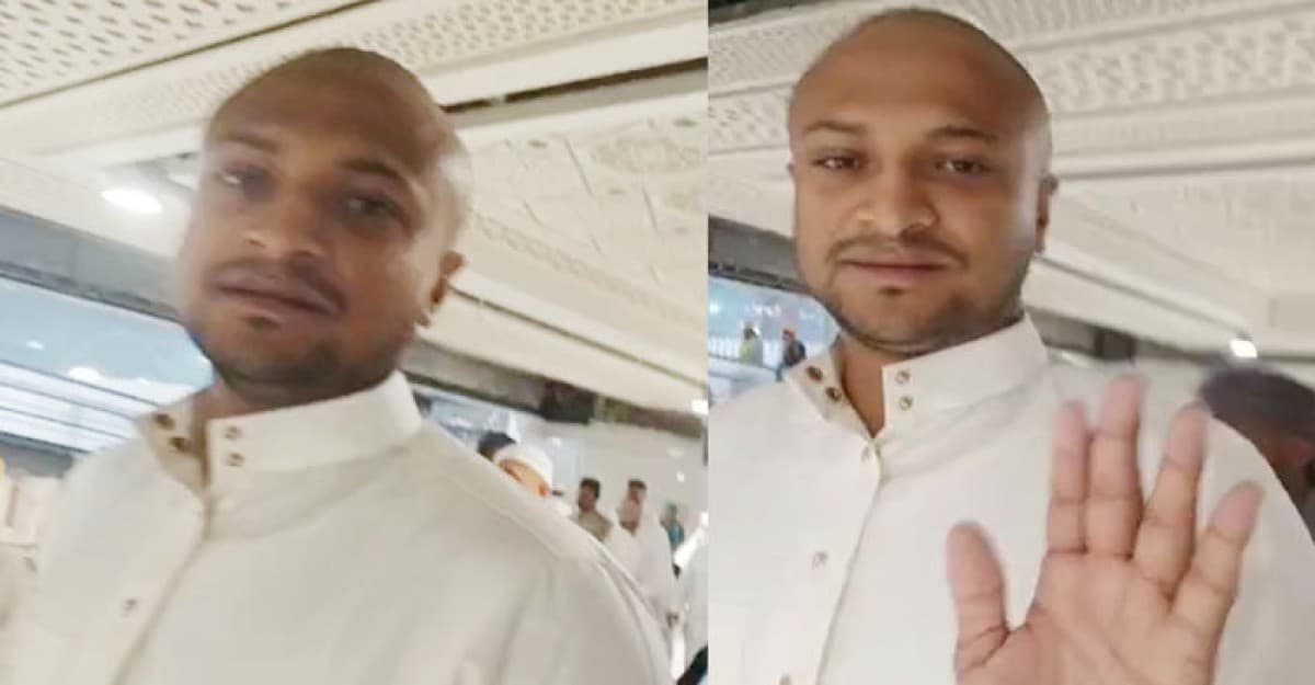 ওমরাহ পালনে সৌদি আরবে সাকিব