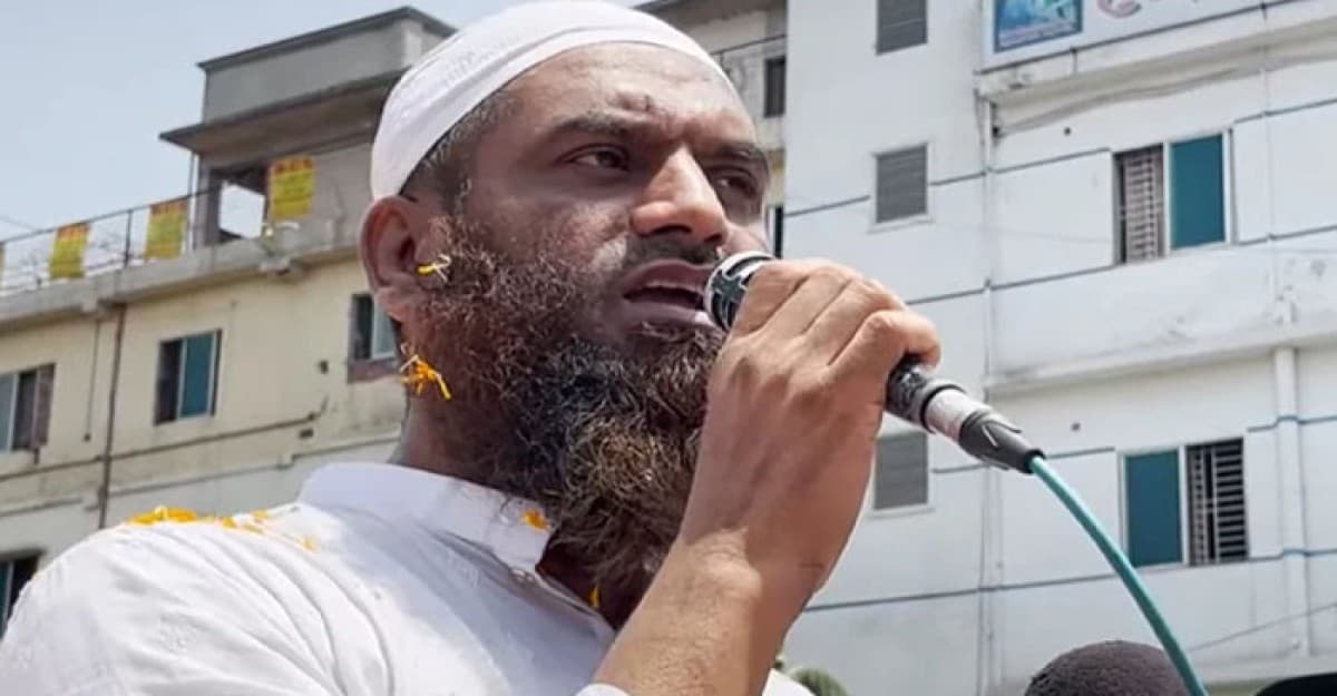 চিন্ময়কে রিমান্ডে নিলে সব ষড়যন্ত্র বেরিয়ে আসবে: মামুনুল হক