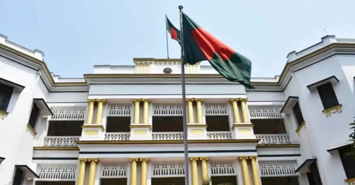 কলকাতা মিশনে ভারতীয়দের জন্য ভিসা সীমিত করল বাংলাদেশ