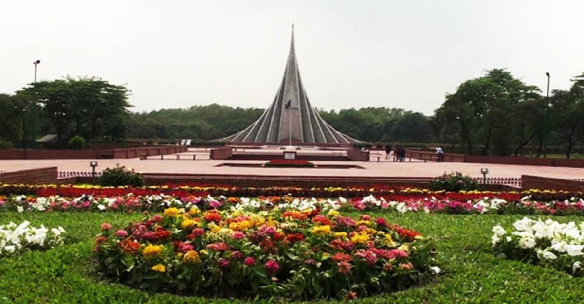 বীর শহীদদের শ্রদ্ধা জানাতে প্রস্তুত হচ্ছে জাতীয় স্মৃতিসৌধ