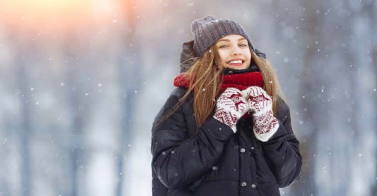 শীত এলেই হাত-পায়ের তালু জমে বরফ, যে মসলাই  মিলবে সমাধান