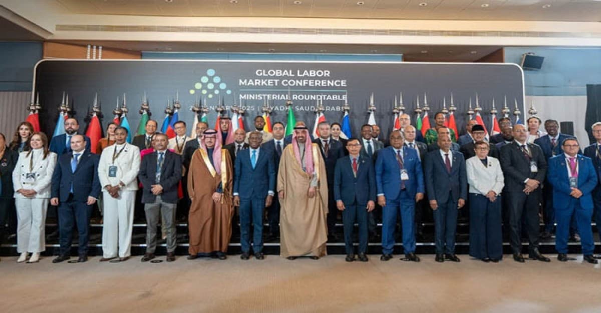 বৈশ্বিক অংশীদারত্ব জোরদার করছে বাংলাদেশ: আসিফ নজরুল