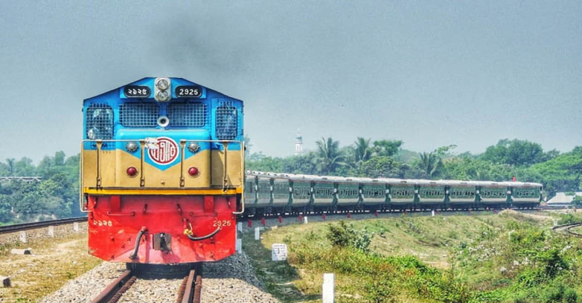 ইজতেমার পথে ‘জুমা স্পেশাল’ ট্রেন, যখন যেখান থেকে ছাড়বে