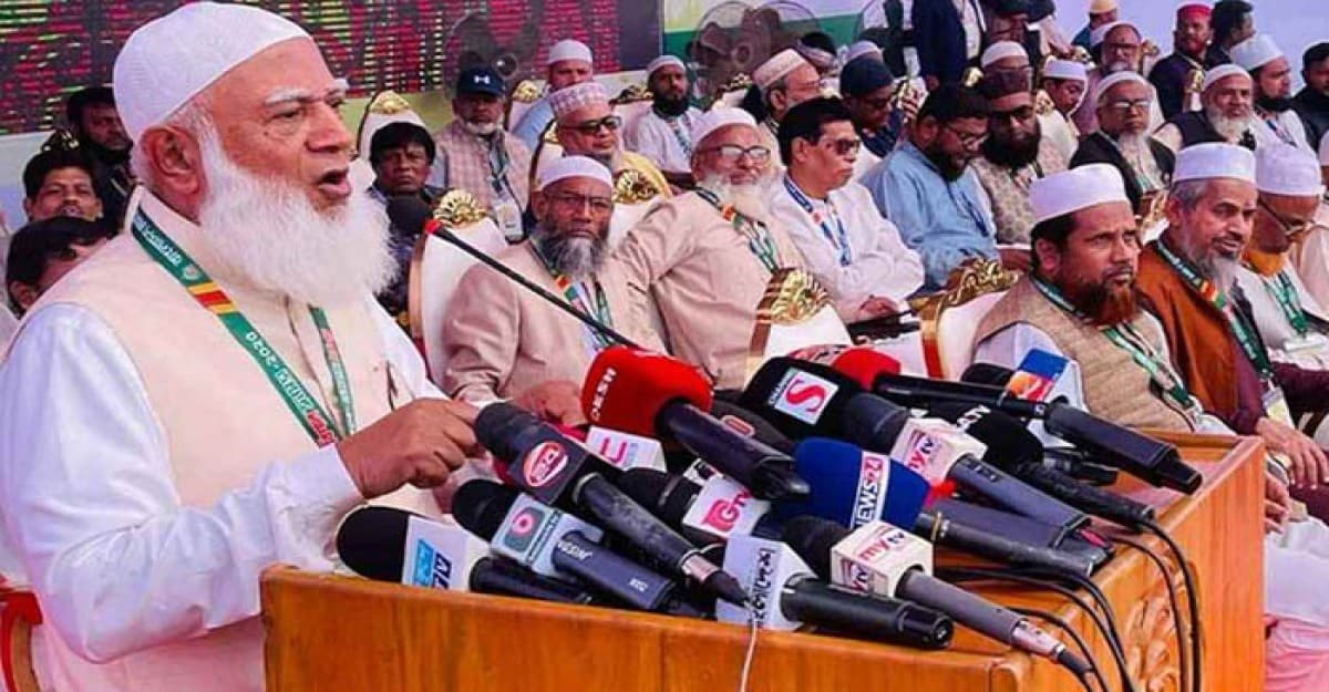 পালিয়ে গিয়েও উসকানি দিয়ে পরিবেশ উত্তপ্ত করছে হাসিনা: জামায়াত আমির