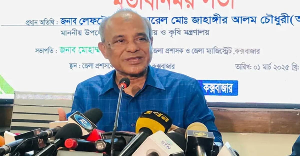 প্রশাসনের রোগ হলো দলীয় নেতাকর্মীদের তেল দেওয়া: স্বরাষ্ট্র উপদেষ্টা