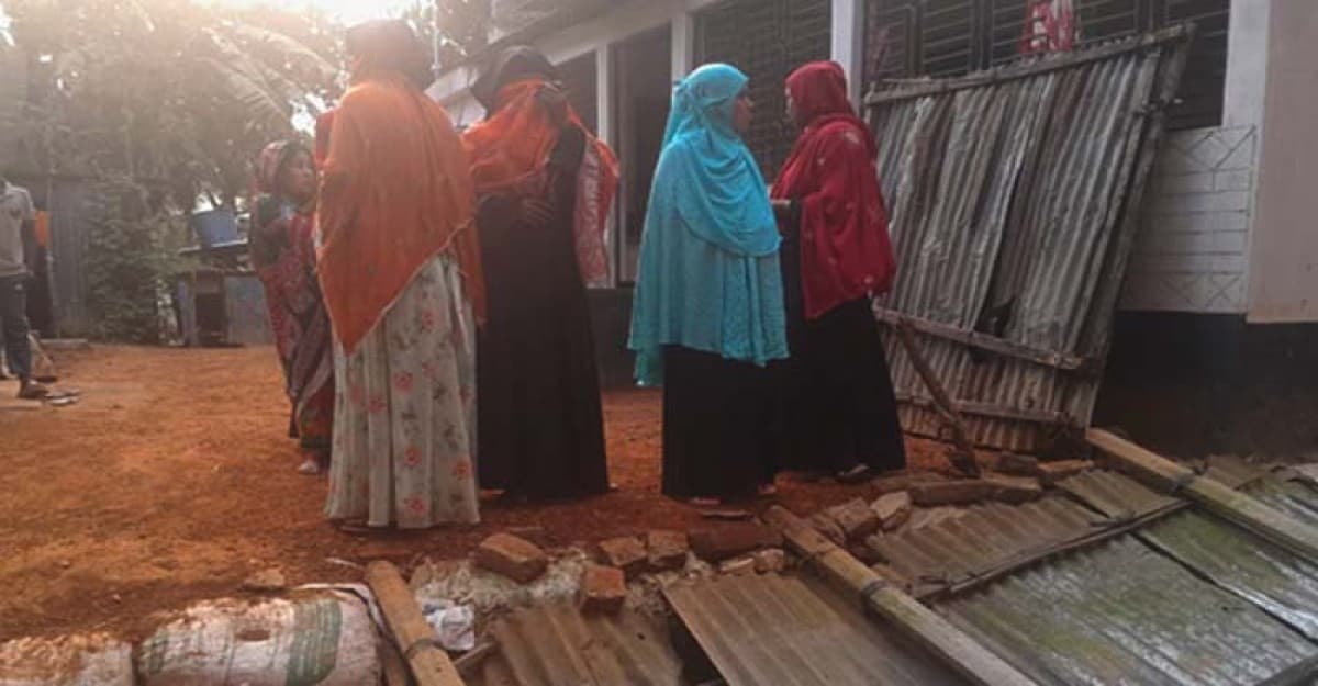 শ্রীপুরে শিশুকে ধর্ষণ চেষ্টার অভিযোগে বৃদ্ধ আটক