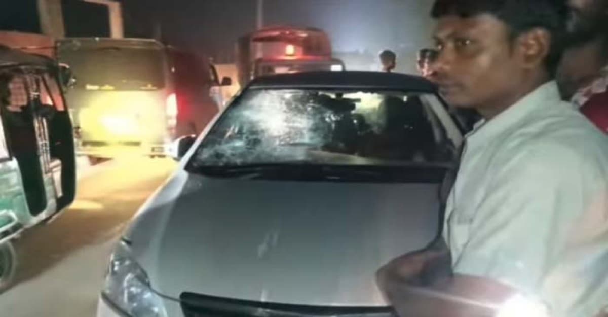 মির্জাপুরে গুলি করে ব্যবসায়ীদের ৭৮ লাখ টাকা ছিনতাই