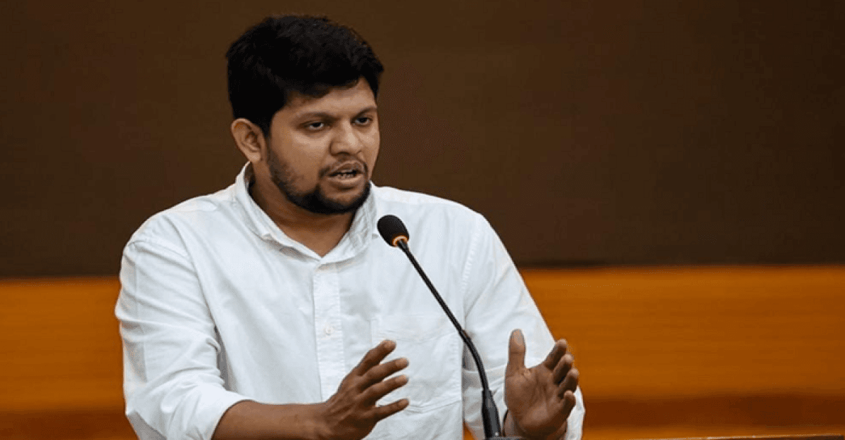 ‘সরকারে আর একদিন থাকলেও অভ্যুত্থানের শক্তির প্রতি সম্মান রেখে কাজ করব’