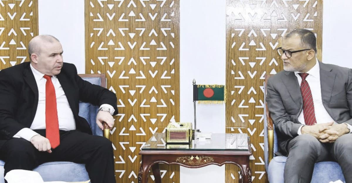 বাণিজ্য উপদেষ্টার সঙ্গে আলজেরিয়ার রাষ্ট্রদূতের বৈঠক
