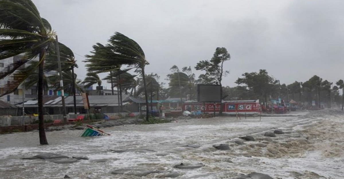 সন্ধ্যার মধ্যে যেসব অঞ্চলে ৮০ কিমি বেগে ঝড়ের শঙ্কা