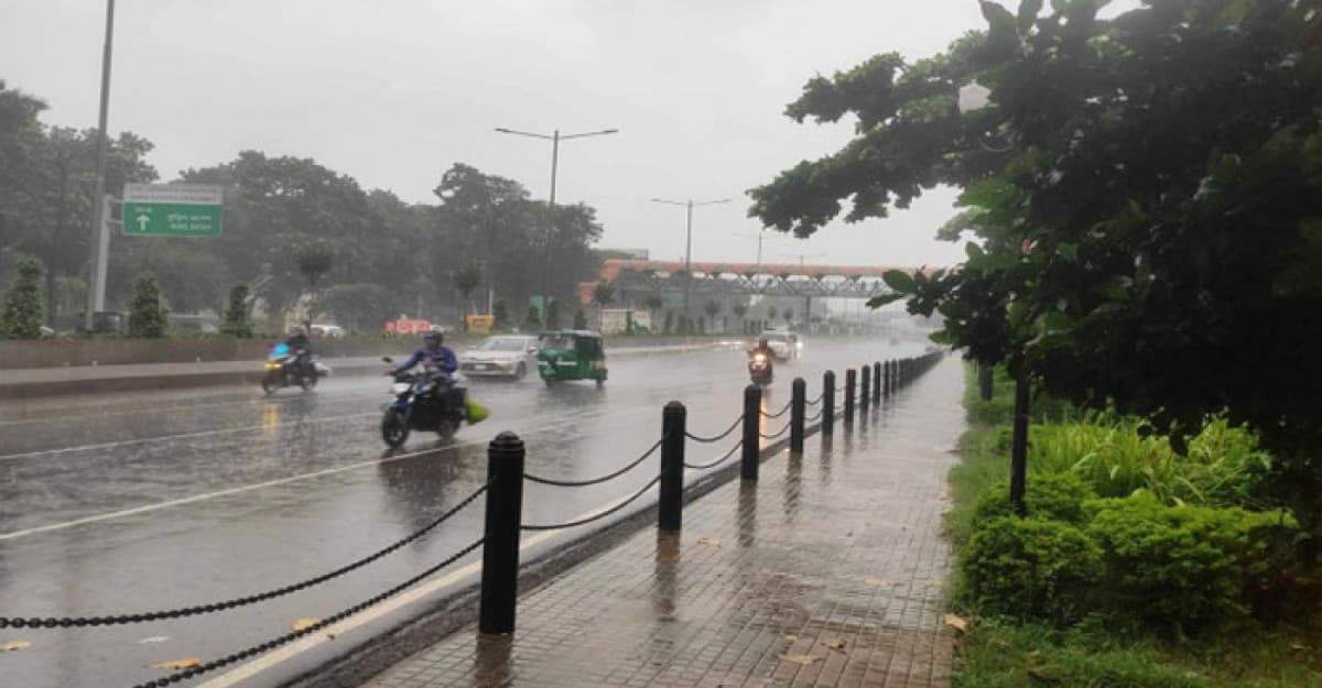 আষাঢ়ের প্রথম দিনেই বৃষ্টি নিয়ে আবহাওয়া অফিসের সুখবর