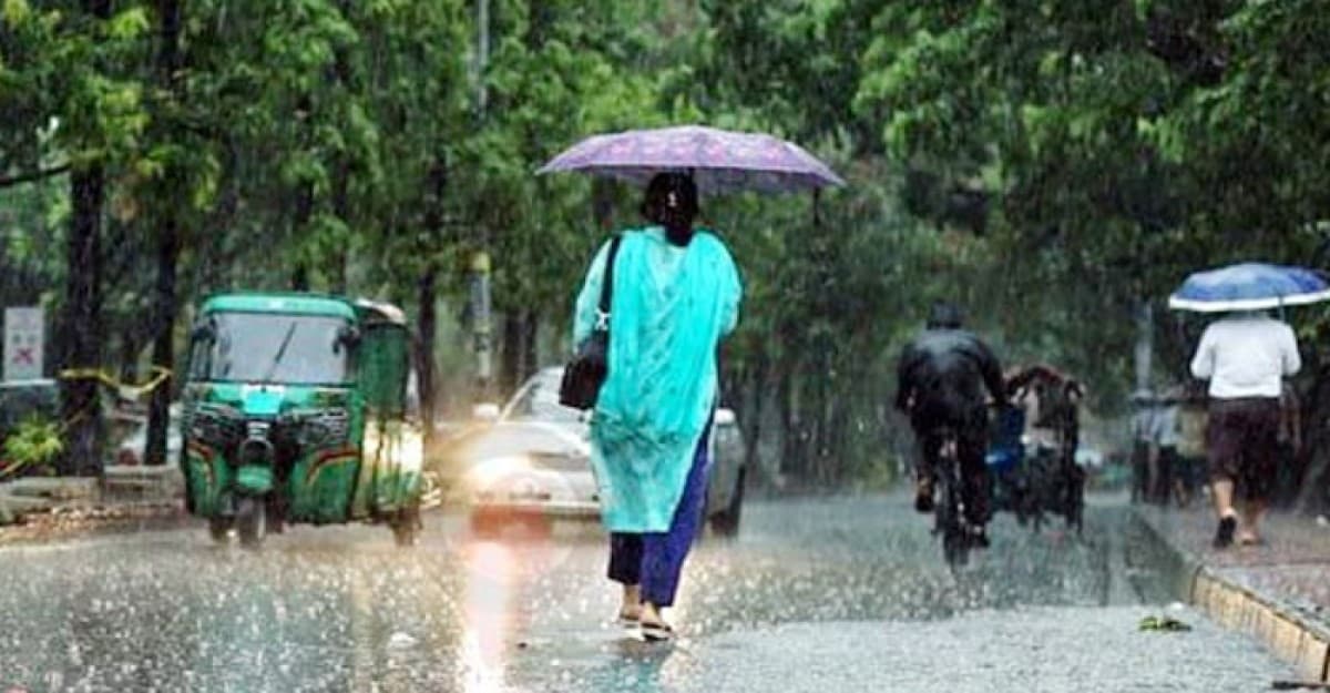 ভারী বৃষ্টির আভাস, কমবে তাপমাত্রা