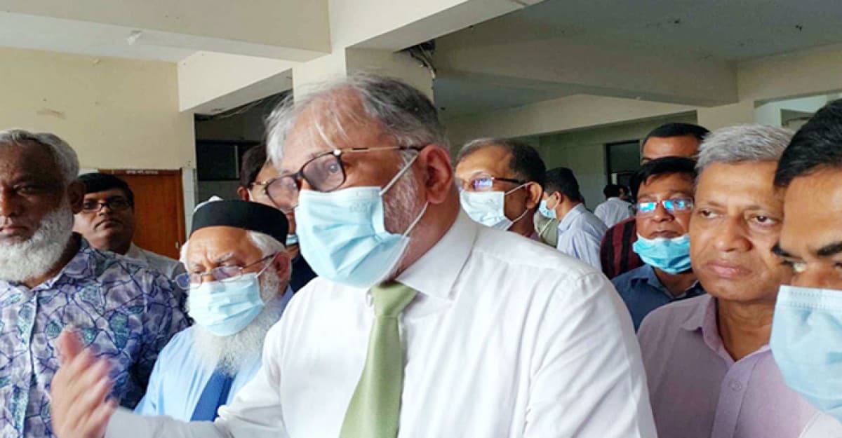 রোগীর চাপ ও বিশ্ব পরিস্থিতি মিলিয়ে করোনা নিয়ে ভয়ের কিছু নাই