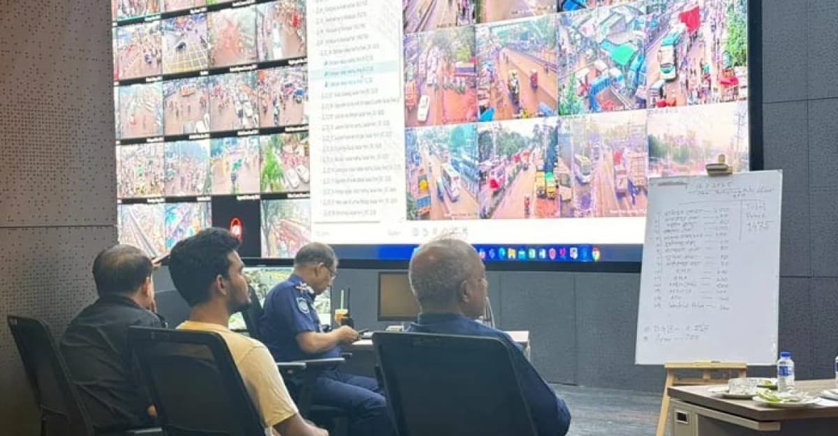 গোপালগঞ্জবাসী কেউ ঘর থেকে বের হবেন না: আসিফ মাহমুদ