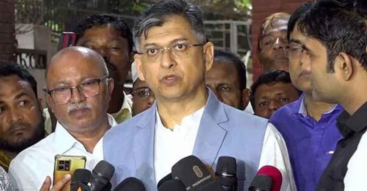 একই ব্যক্তি গুরুত্বপূর্ণ তিন পদে থাকলে সমস্যা নেই বিএনপির: সালাহউদ্দিন