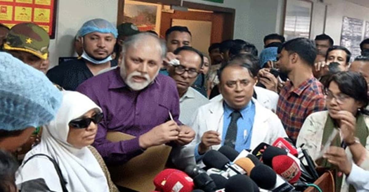 বার্ন ইনস্টিটিউটে ৭২ ঘণ্টার চিকিৎসা সরঞ্জাম মজুত আছে: সায়েদুর রহমান