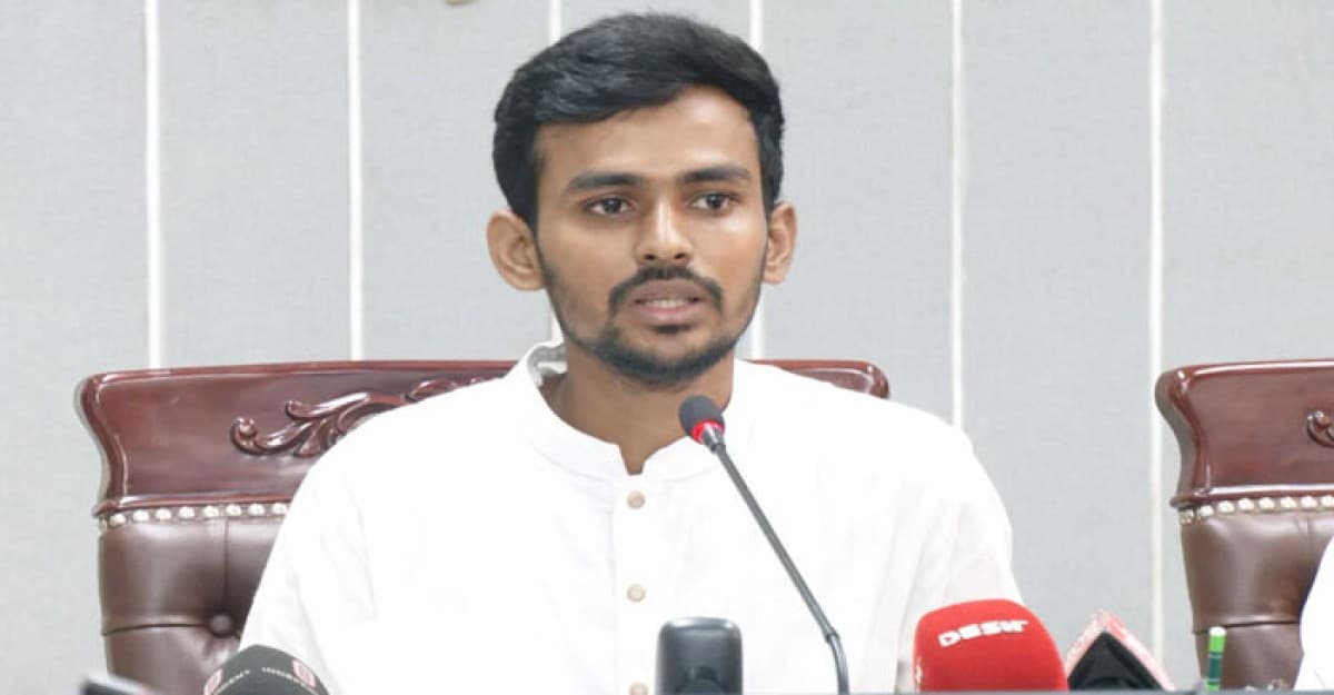 গণতান্ত্রিক প্রক্রিয়ায়ই হবে ক্ষমতা হস্তান্তর: আসিফ মাহমুদ