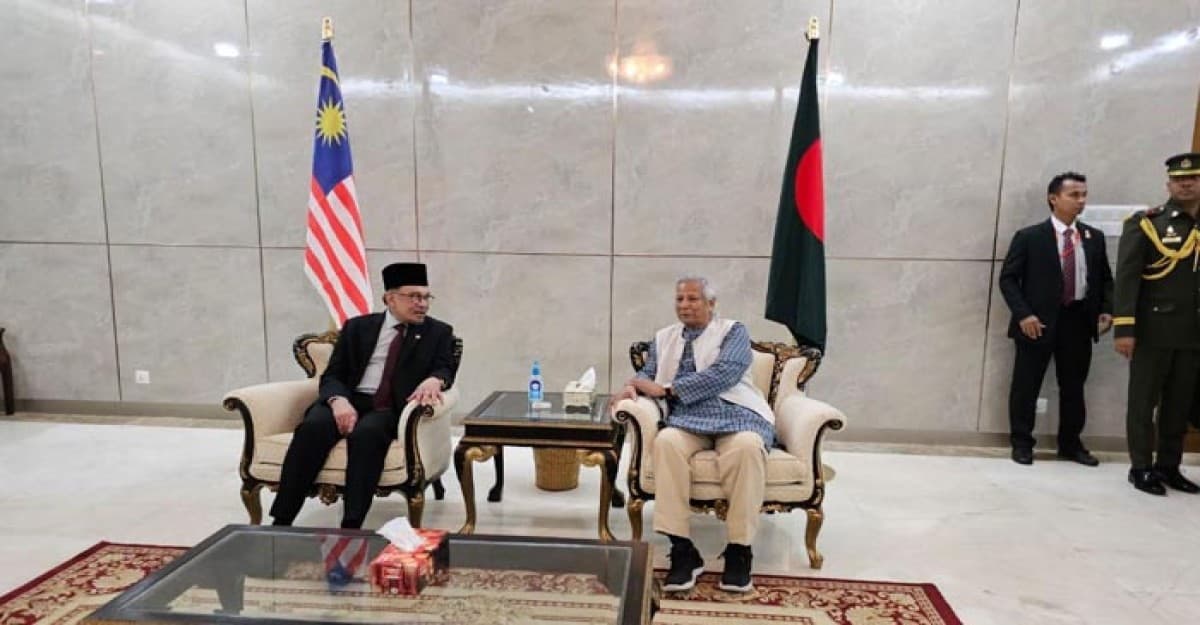 ড. ইউনূস-আনোয়ারের সম্পর্ক কাজে লাগাতে চায় ঢাকা: পররাষ্ট্র উপদেষ্টা