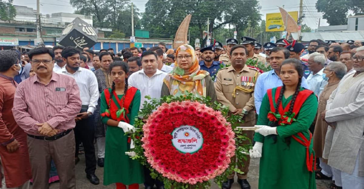 জুলাই অভ্যুত্থান দিবসে মেহেরপুরে শহীদদের প্রতি শ্রদ্ধা