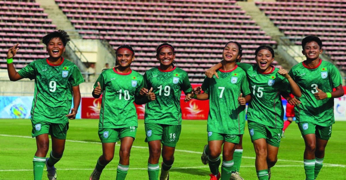 শক্তিশালী কোরিয়ার বিপক্ষে প্রথমার্ধে সমতায় বাংলাদেশ