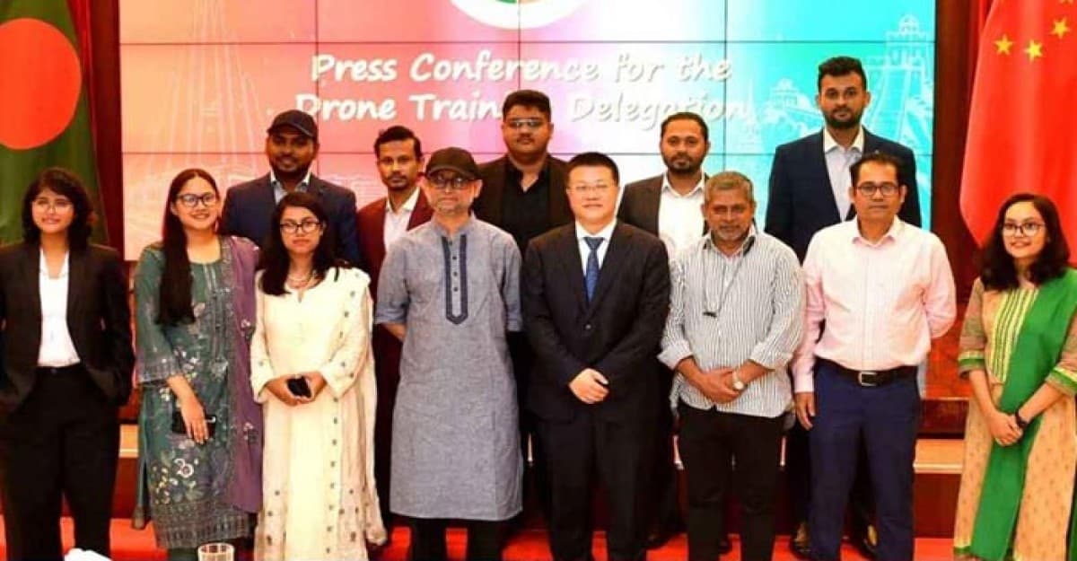 ড্রোন প্রদর্শনী শিখতে চীন যাচ্ছে ১১ বাংলাদেশি: উপদেষ্টা ফারুকী