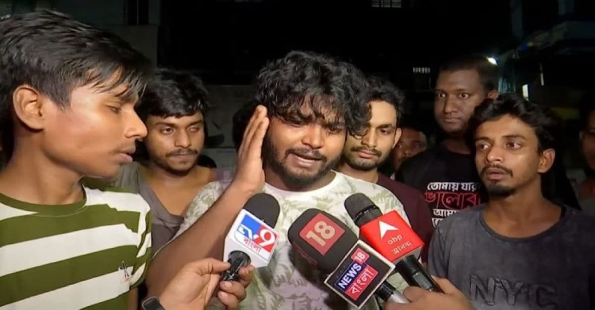 কলকাতায় বাংলায় কথা বলায় দুই যুবককে মারধর, ক্ষোভে ফুঁসছে রাজ্য