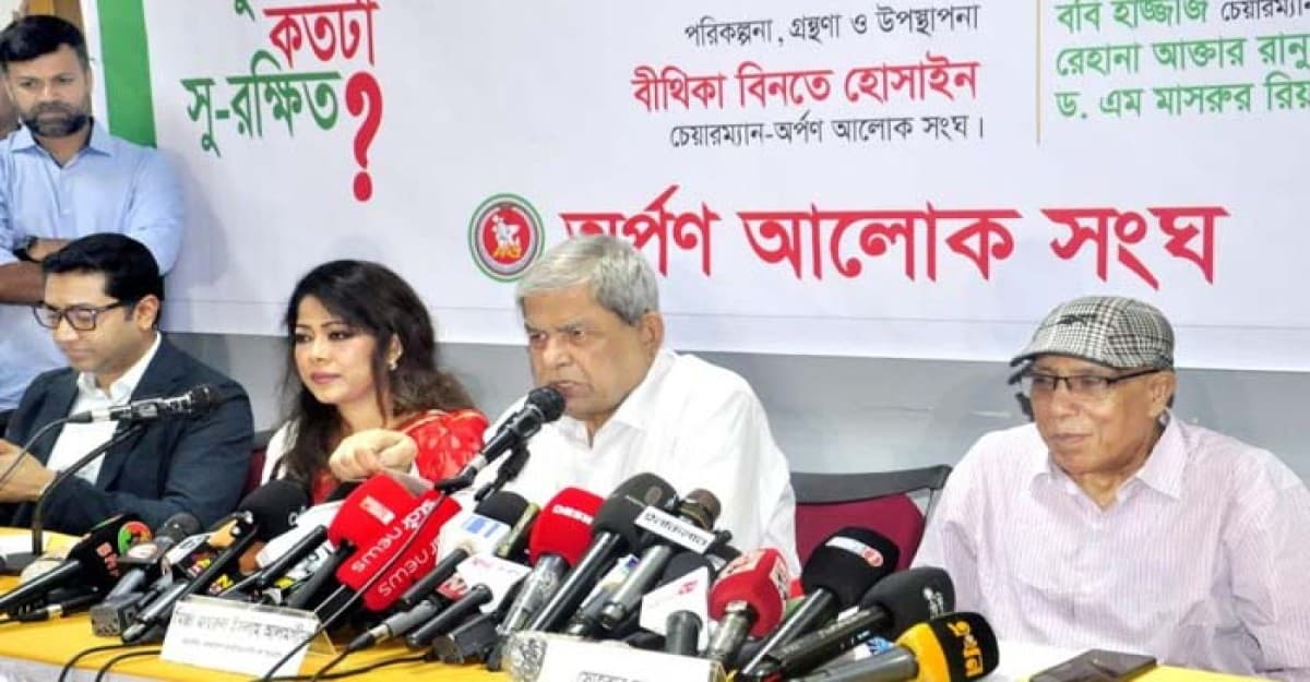 পুরো রাষ্ট্র ব্যবস্থাই এখন দখলদারদের নিয়ন্ত্রণে: মির্জা ফখরুল