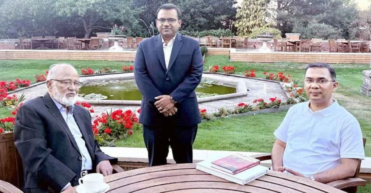 তারেক রহমানের সঙ্গে খন্দকার মোশাররফের সাক্ষাৎ