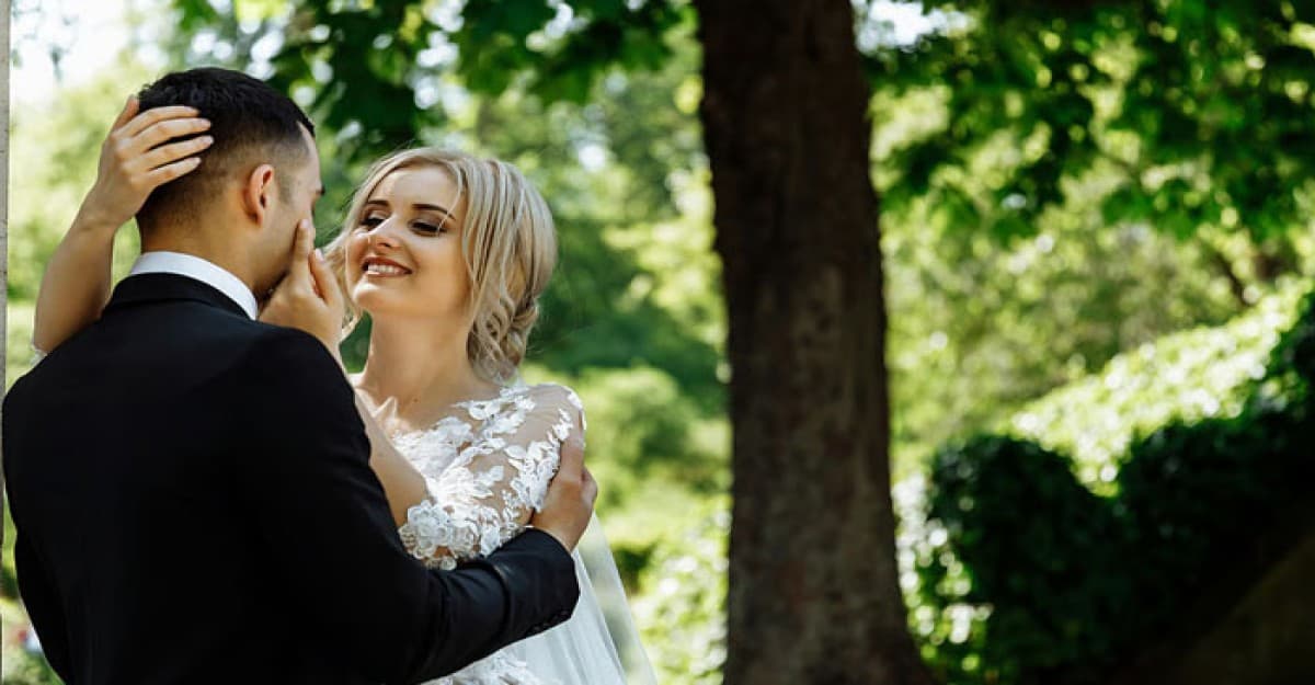 বিয়ে করলেই নাগরিকত্ব মিলবে যেসব দেশে