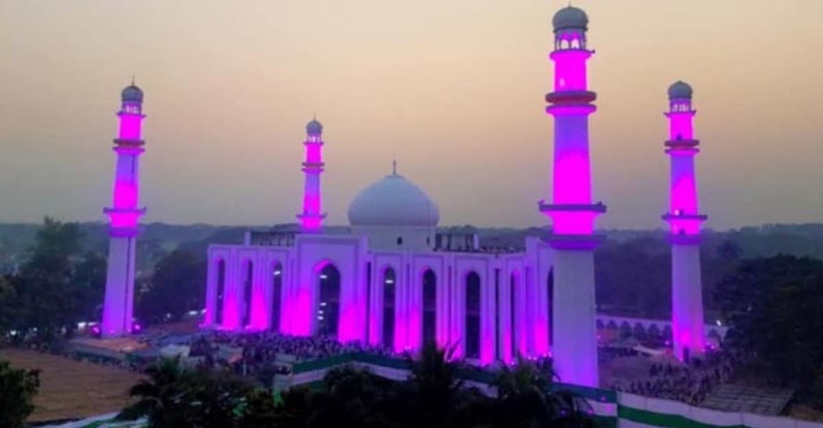 পবিত্র জুমার দিনের বিশেষ আমল ও ফজিলত