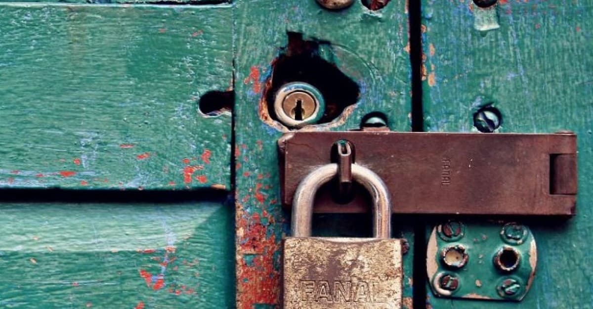 বাড়ির নিরাপত্তা রাখতে জেনে নিন কার্যকরী উপায়