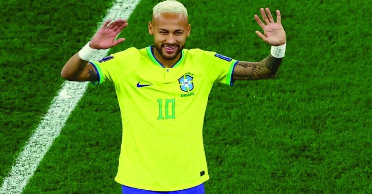 ব্রাজিলকে নেইমারই বিশ্বকাপ জেতাবেন, বিশ্বাস করেন তিনি