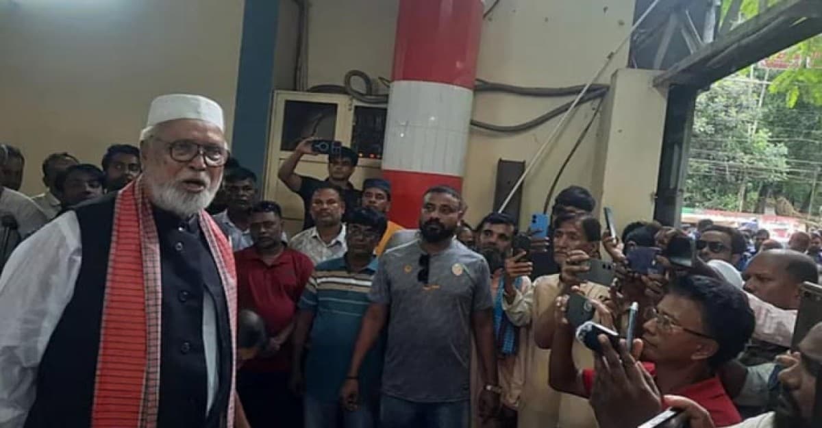 যেদিন রাস্তায় নামব, লাঠি না, বন্দুকও কিছু করতে পারবে না: কাদের সিদ্দিকী