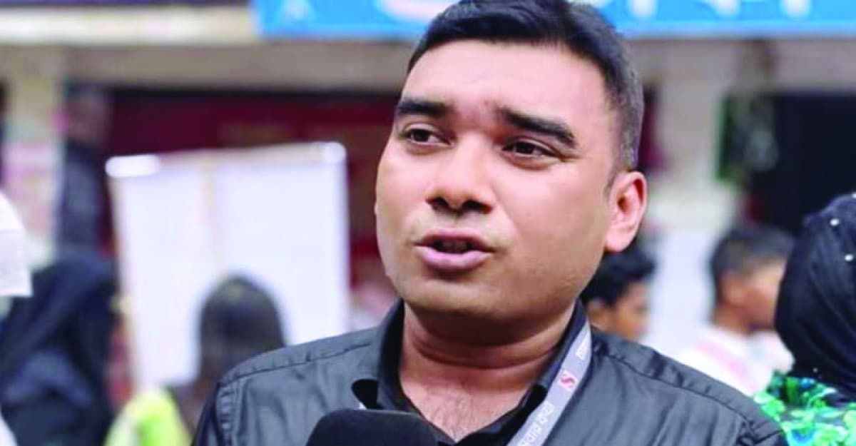 ডাকসু নির্বাচনে দায়িত্ব পালনকালে সাংবাদিকের মৃত্যু