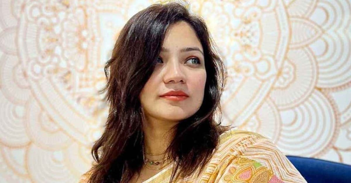 আবেগঘন ফেসবুক পোস্ট করলেন টিএসসি কেন্দ্রের সিকিউরিটি ইনচার্জ