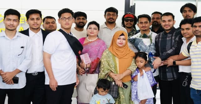 জাপান পৌঁছেছে এনসিপির প্রতিনিধি দল