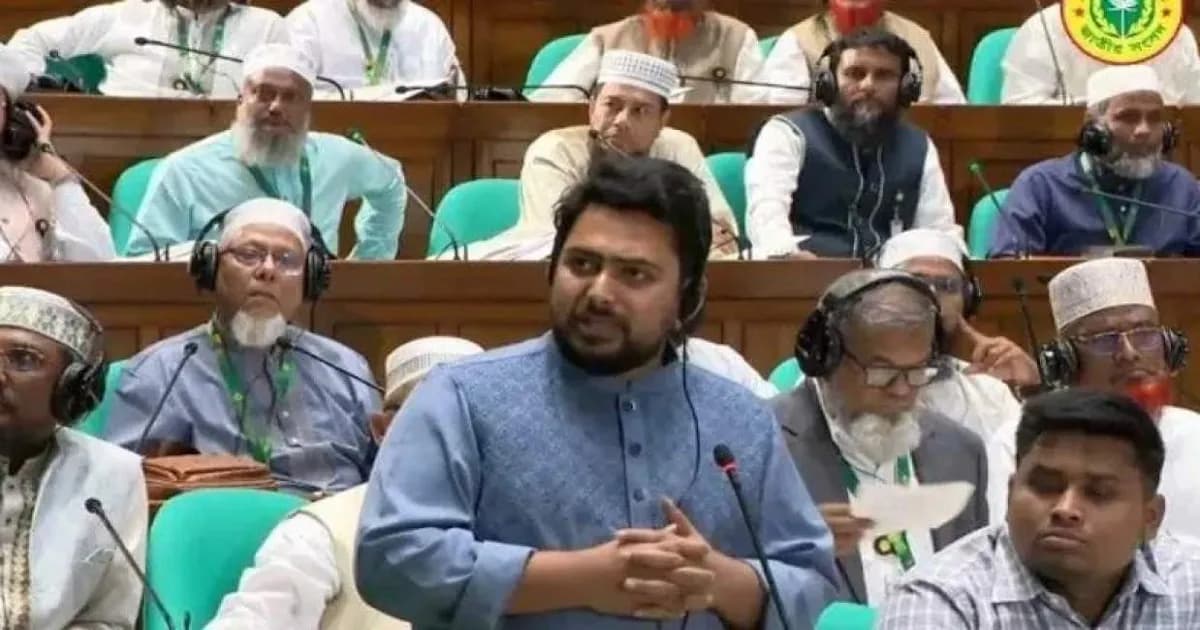 গণভোট-জুলাই সনদের আলোচনা আগে, পরে রেগুলার কাজ: নাহিদ ইসলাম