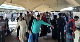 ঈদের ছুটি শেষে রাজধানীতে ফিরছেন কর্মজীবী মানুষ